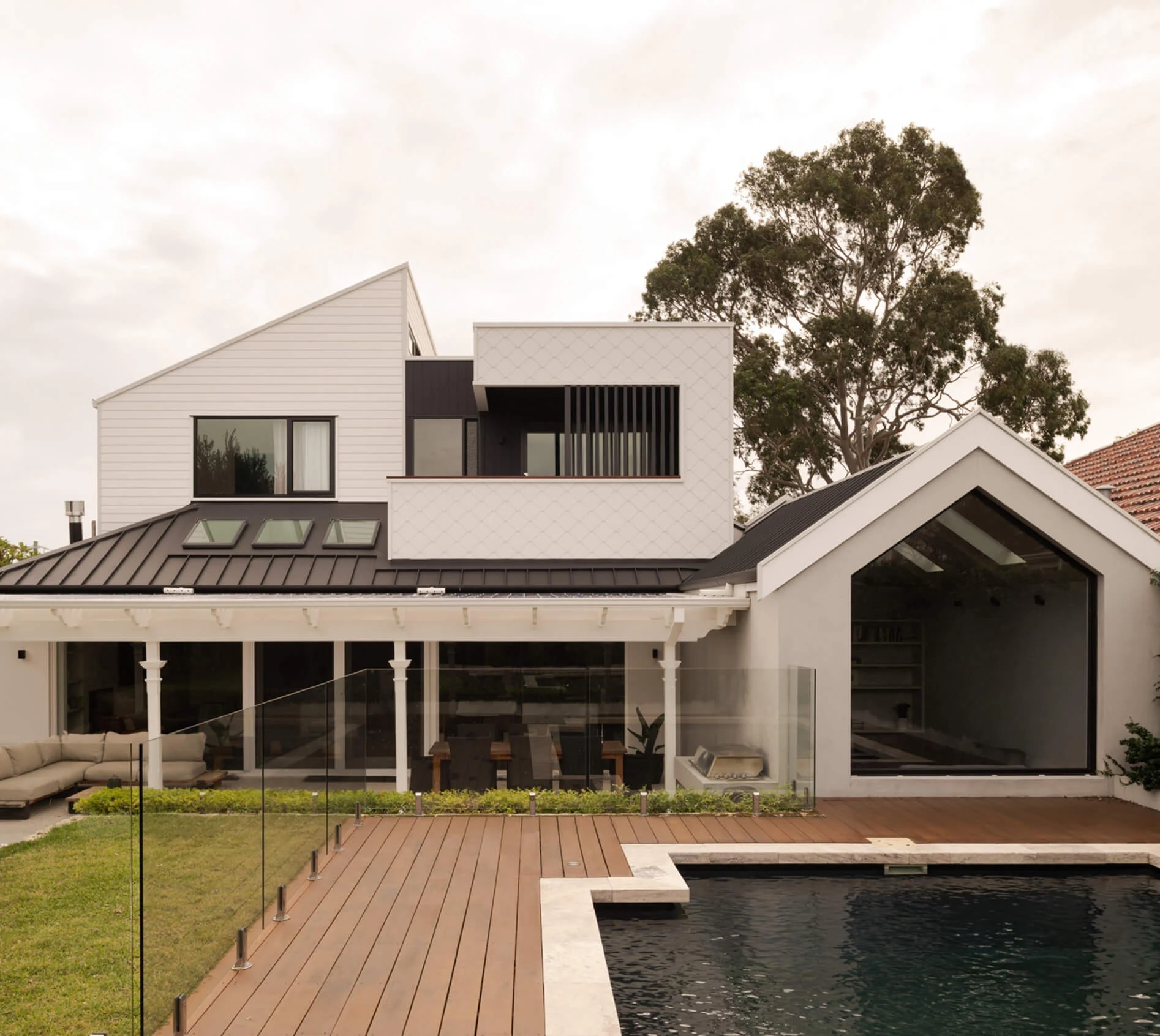 https://site.duetproperty.com.au/assets/images/journal/perths-best-wellness-spots/imgi_151_Mosman_gallery10.jpg